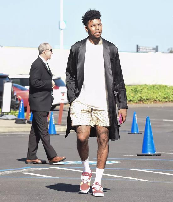 的疲劳与伤 的疲劳与伤